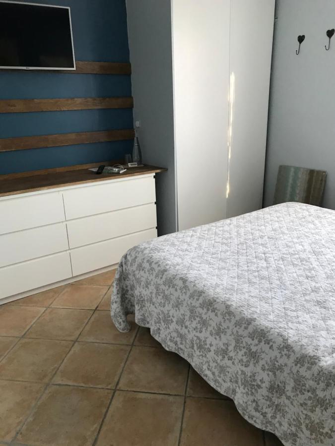 Bed and Breakfast L'atelier des Coudelières à Le Thor Extérieur photo